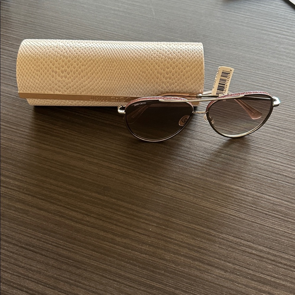 Jimmy Choo Triny /S Aviator with a silver frame and pink glitter details. - Picture 2 of 11
